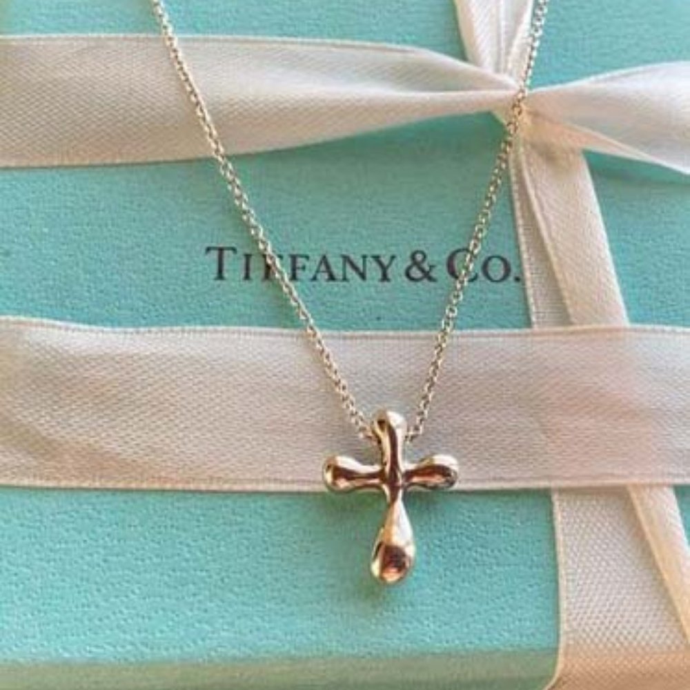 Tiffany & Co Elsa Peretti  Cross Necklace 16"
